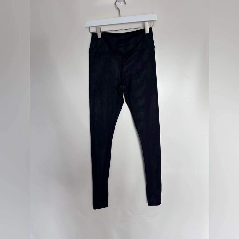 Pure Barre by Splits59 Textured Black Legging |‎ Medium